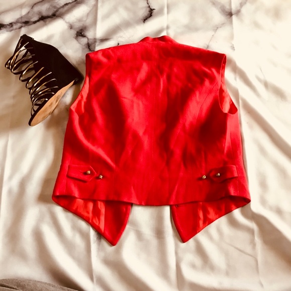 FLORINE WACHTER RED WOOL VEST GOLD BUTTONS SIZE 6 - Picture 4 of 8
